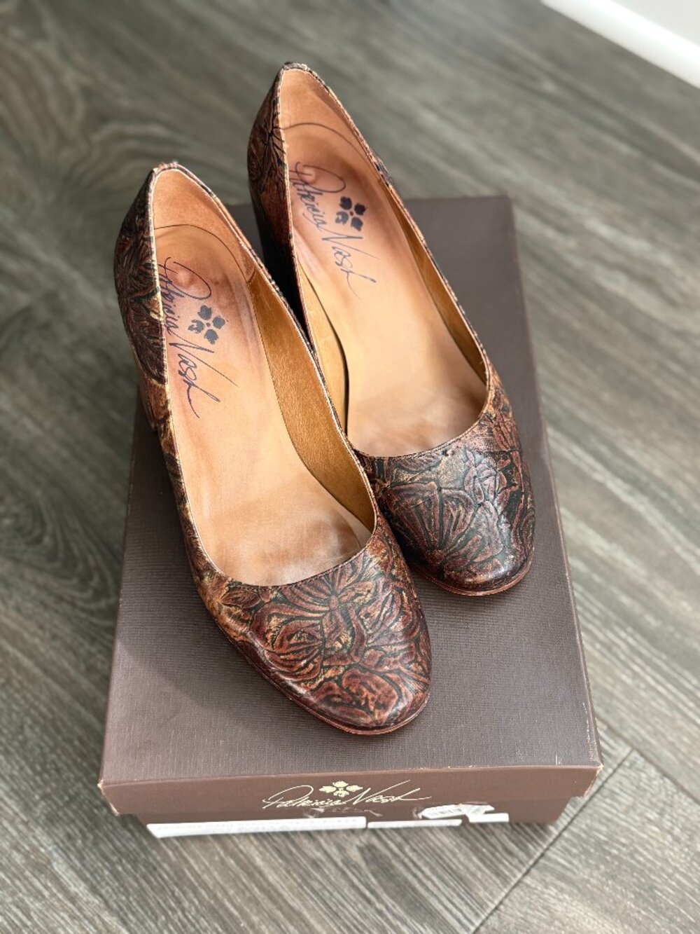 Patricia Nash Anita Barkleaves Pumps